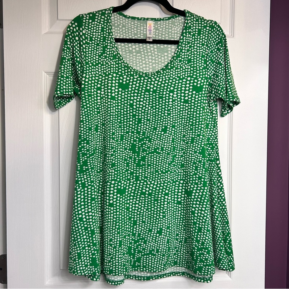 LuLaRoe Perfect Tee